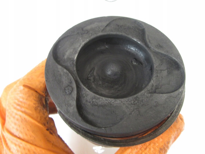 фото №5, Поршень mahle євро 3 bmw e46 e53 e60 e61 e65 e83 m57n 3.0 84l80