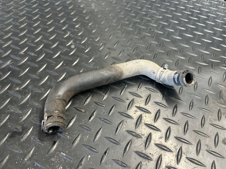 фото №1, Шланг води audi a8 d4 4.2 tdi cds