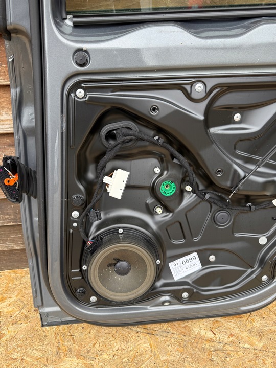 фото №12, Vw passat b6 06r универсал дверь правые зад комплектные