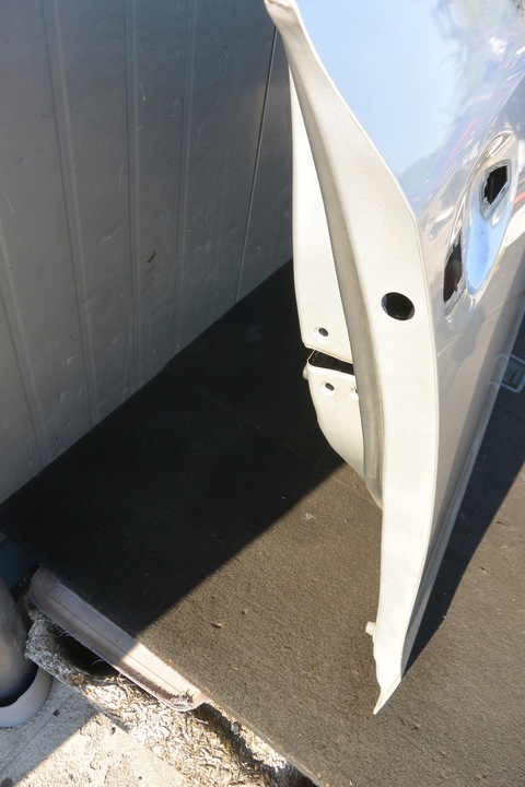 фото №12, Дверь правые перед стекло петли жгут 1f7 toyota prius plus + комплект