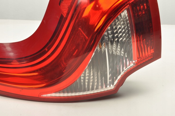 фото №10, Volvo xc60 i фара права задня праве зад 89504241 suv