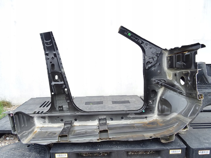 фото №16, Qashqai ii j11 рестайлінг чверть лонжерон ліва стійка середній поріг z11