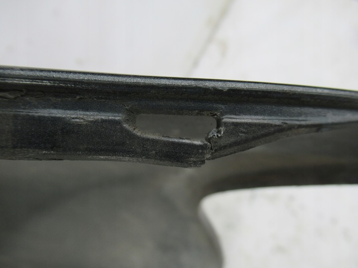 фото №8, Бампер зад задній toyota yaris ii 2 05-09