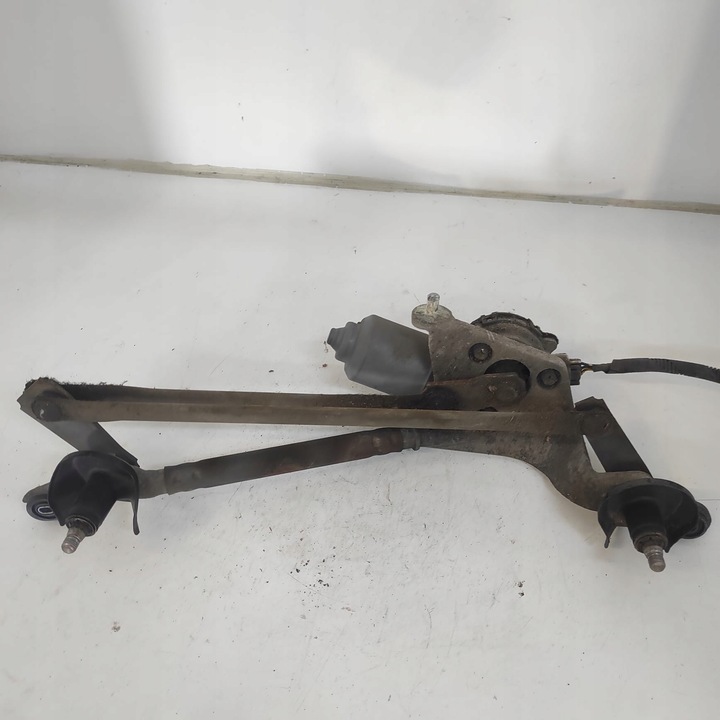 фото №1, Механизм дворник перед toyota yaris 85110-0d080