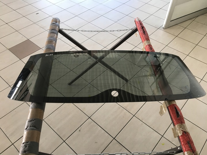 фото №1, Suzuki swift mk8 17- скло кришки багажника