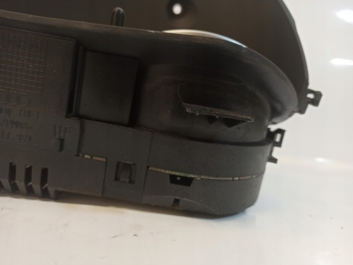 фото №12, Audi a2 1.4 tdi спидометр приборы 8z0920900t