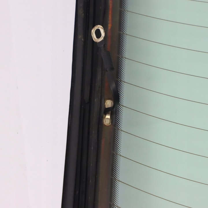 фото №10, Audi a4 rs4 стекло задняя крышки багажника стекло as2 8e5845501n