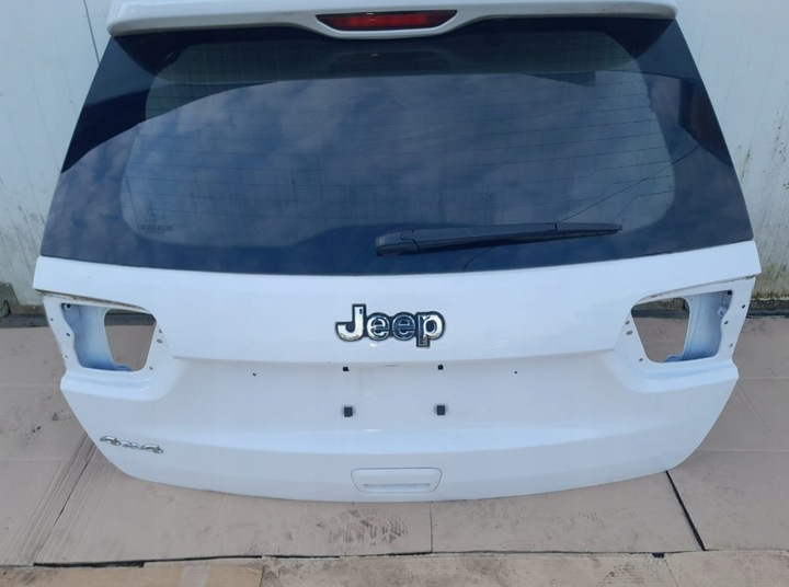 фото №1, Кришка багажника jeep grand cherokee wk2 2015r.