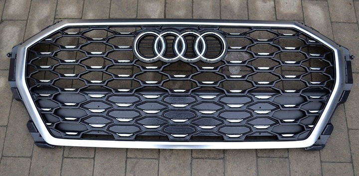 фото №1, Решётка радиатора решётка audi q3 83f s line хороший