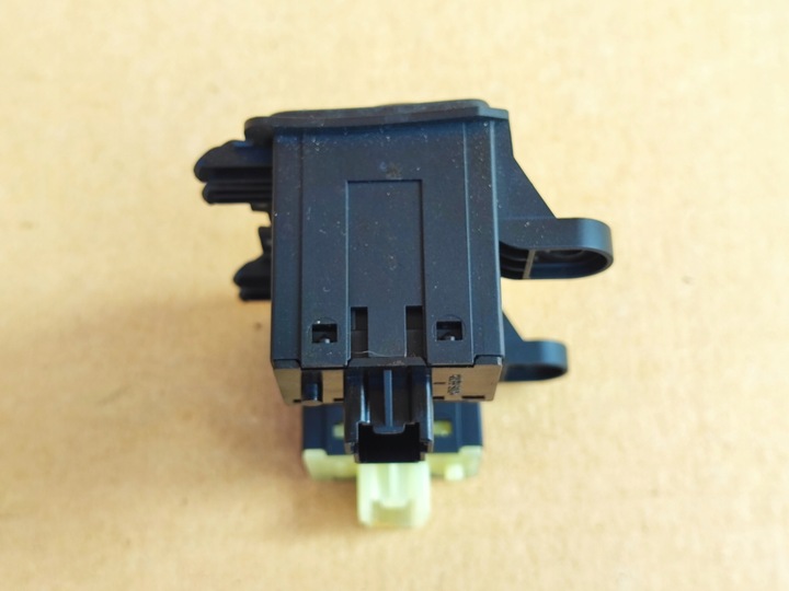 фото №9, Ford kuga mk2 2.0 tdci переключатель обогрева сидений