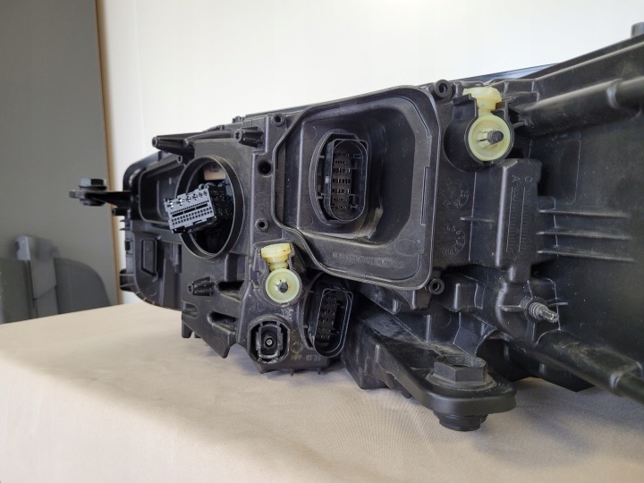 фото №9, Фара передня передня права vw touareg iii 761941082h рестайлінг повний led