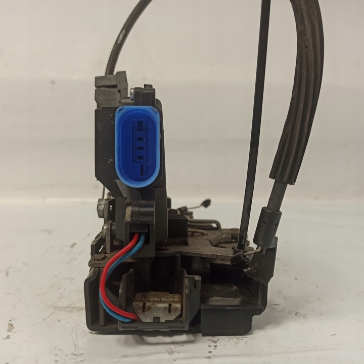 фото №9, Skoda roomster 5j7 замок дверь левый перед 6j1837015a