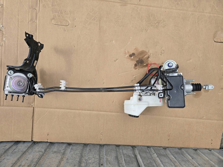 фото №8, Насос усилителя 47210-52070 toyota yaris iii гибрид номер ma2