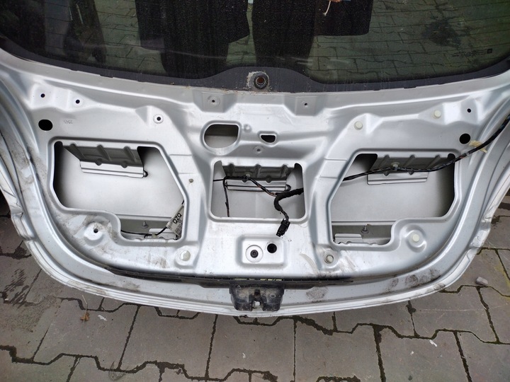 фото №11, Крышка багажника opel astra h 3d