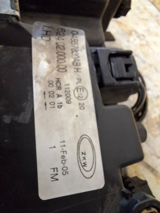 фото №7, Лампа перед права chrysler voyager iv рестайлінг 04-07 eu