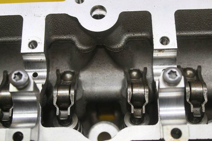 фото №5, Головка двигателя 1.2 b bmw f20 f55 f56 mini 7638314