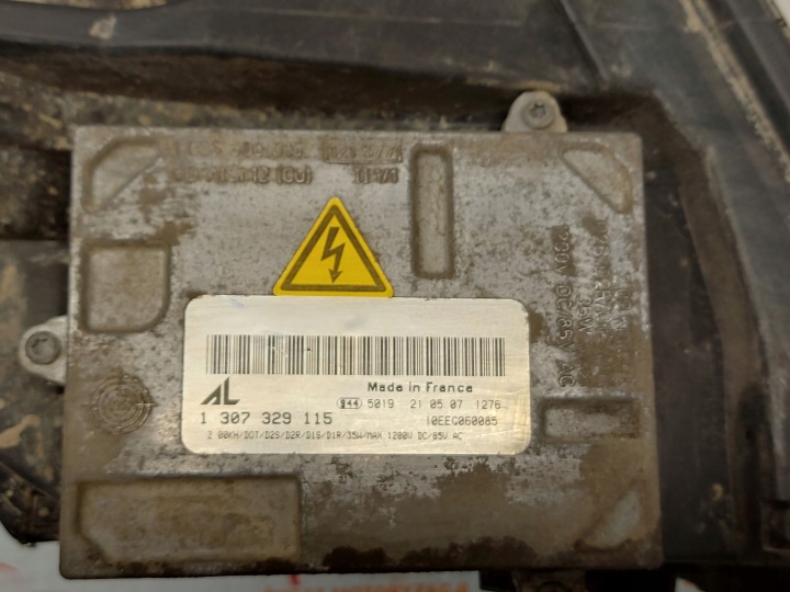 фото №14, Audi a4 b7 cabrio фара права перед 1307329115 англієць