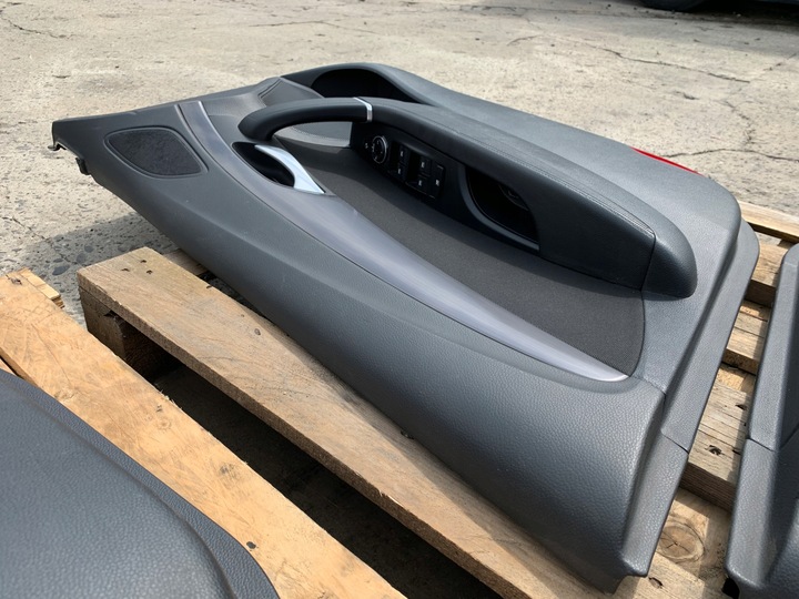 фото №7, Hyundai i40 боковина обшивки обивка дверь комплект оригинал европа