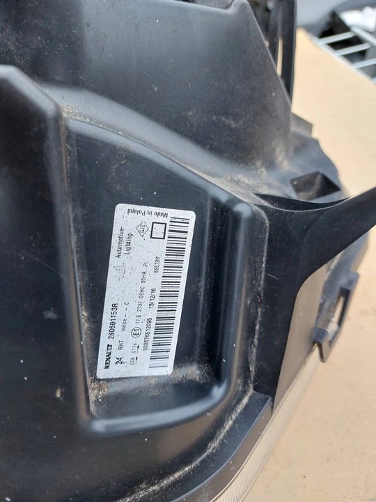 фото №6, Лампа перед ліва duster оригінал 09- срібна