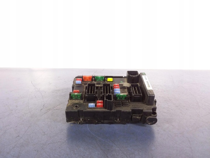 фото №1, Peugeot 307 i коробка модуль bsi 9644098380