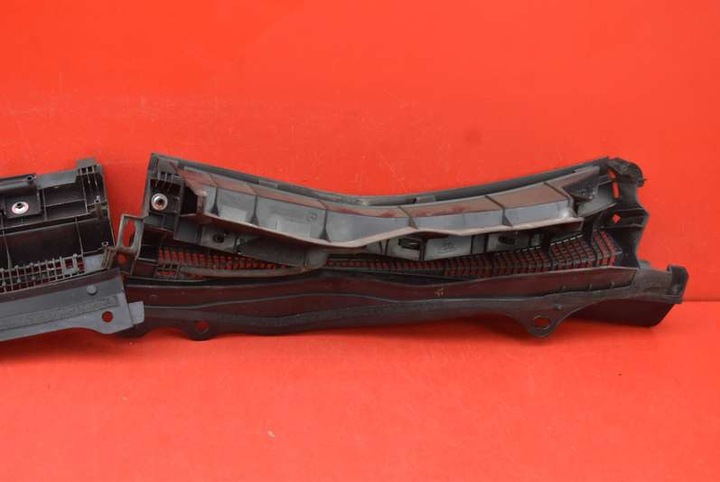 фото №8, Панель под лобовым стеклом eu df72507p1 mazda 2 ii de 07-10