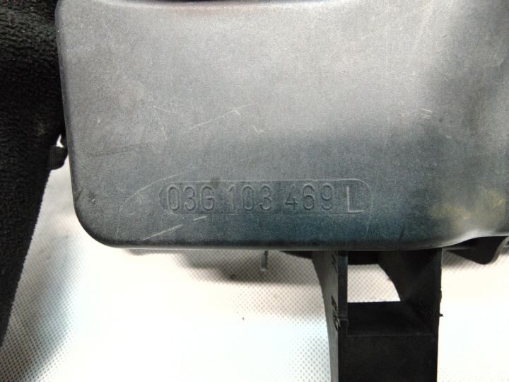 фото №6, Vw passat b6 2.0 tdi кришка клапанів 03g103469l