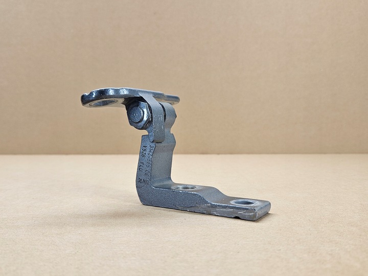 фото №1, Петля двері лівий перед верх volvo xc40 c40 ex40 ec40 xc90 ii колір 714