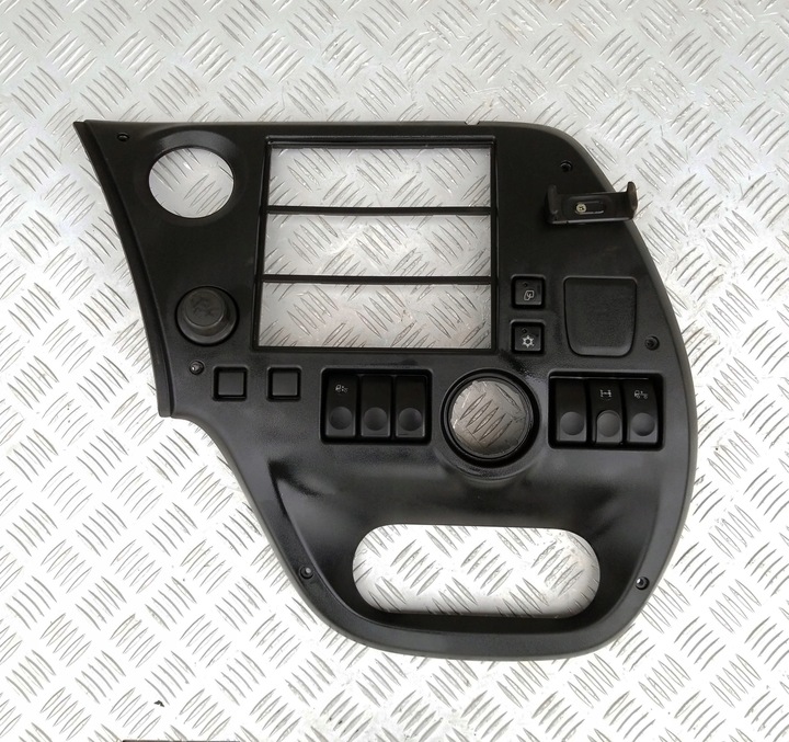 фото №3, Панель капот радіо daf xf 105