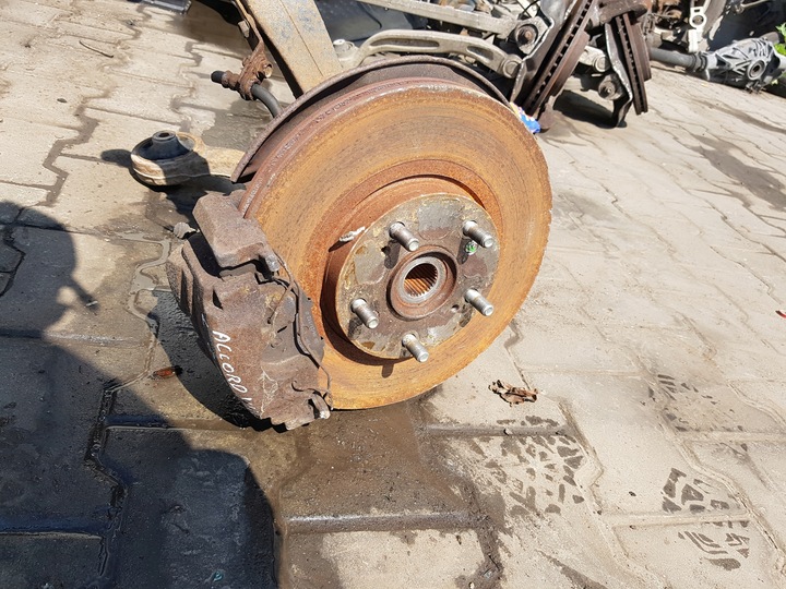 фото №2, Accord viii 2.2 idtec поворотный кулак рычаг левая перед