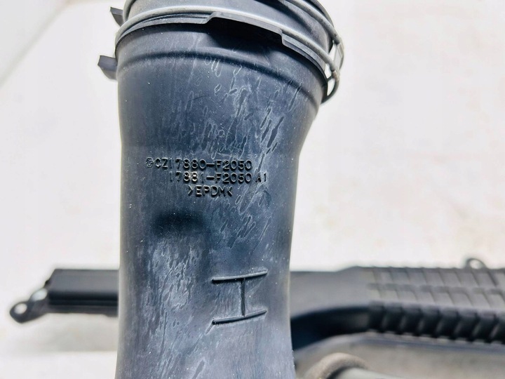 фото №10, Corolla e21 2.0 гибрид корпус фильтра воздуха уловитель резонатор