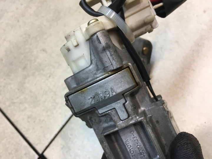 фото №8, Замок запалювання ключ corolla verso e12 2.0 d4d 46020336