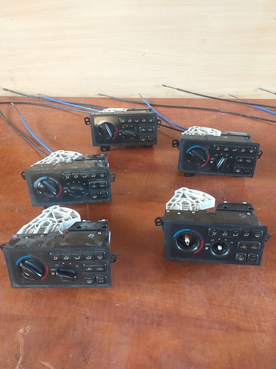 фото №1, Toyota celica vi 6 панель воздуховод кнопки кондиционер