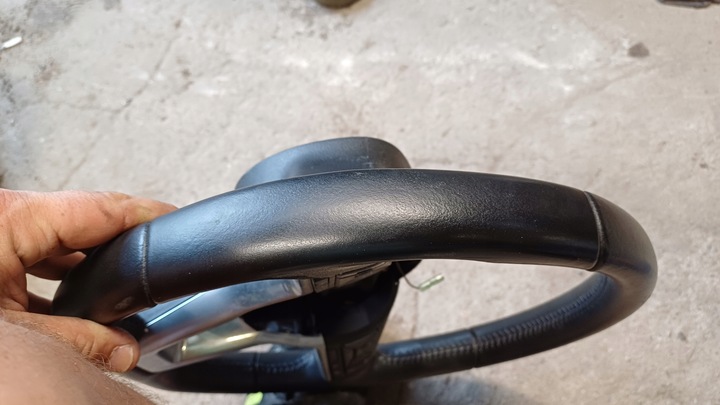 фото №7, Nissan micra k14 руль кожаный