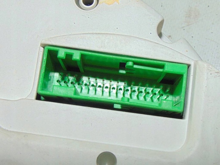 фото №8, Vw passat b5 1.6 101km 97r спидометр przeb:289433km