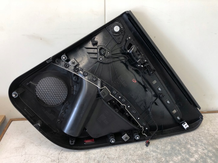 фото №5, Боковина дверь левый зад audi q5 8r