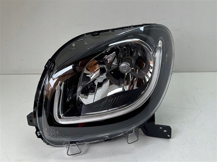 фото №1, Smart forfour w453 14-19r. лампа zwyłka + led eur