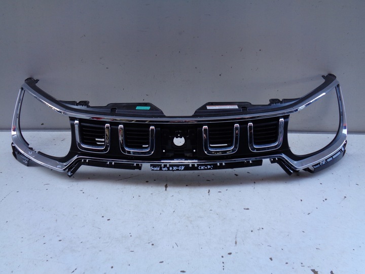 фото №1, Решётка решётка радиатора suzuki ignis iii 20- рестайлинг