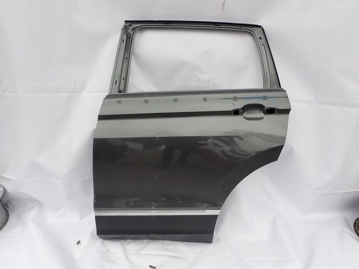 фото №1, Vw tiguan ii 5na 15- двері ліві зад задні