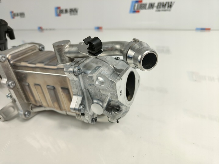 фото №10, Bmw 2 u06 x1 u11 b47 радиаторов выхлопных газов egr 8590000
