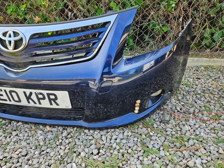 фото №8, Toyota avensis t27 09-11 решітка радіатора бампер переднє перед
