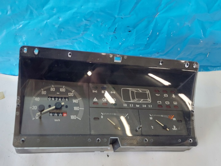 фото №8, Спідометр  манометр lancia y10 1.0 b 604501008