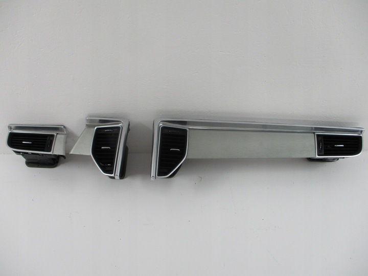 фото №1, Dekor повітропровід решітка porsche macan 95b