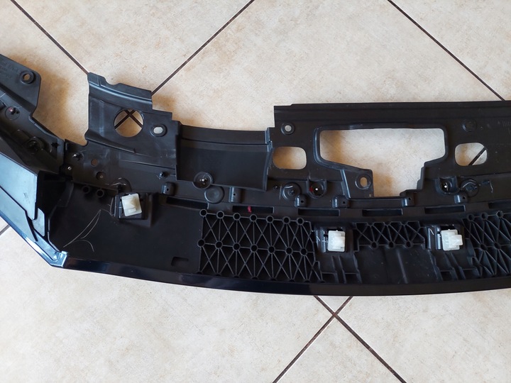 фото №11, Бампер - верх бампера - носик - mazda 3 iv - 2019 - bp