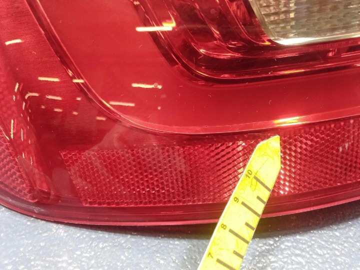 фото №10, Audi a4 b8 универсал рестайлинг лампа зад левая задняя 8k9945095d