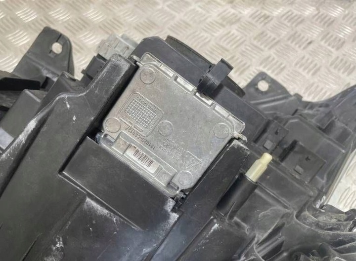 фото №7, Лампа передня права перед bi ксенон поворотний renault laguna iii європа