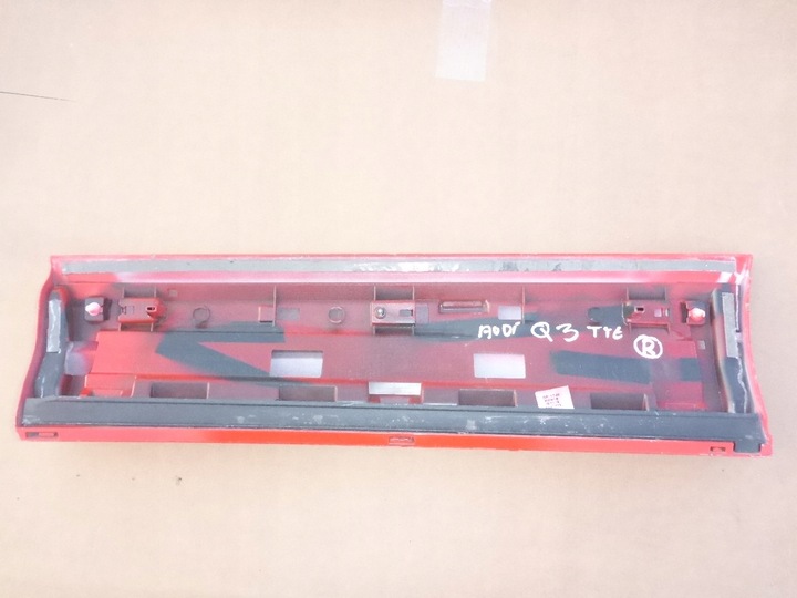 фото №5, Audi q3 8u0 планка na задні праві двері оригінал