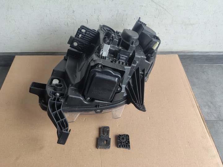 фото №9, Фара smart forfour fortwo iii рестайлінг права європа a4539065001