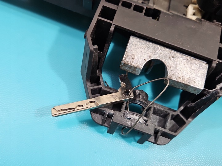 фото №3, Ручка перед левая наружная mercedes w212