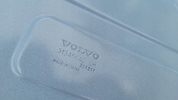 фото №8, Дверь левая перед передние volvo ex30 дверь левая ex30 2023- дверь volvo ex30