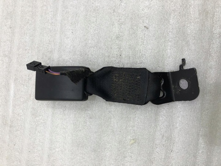 фото №1, Застібка ременя лівий зад bmw f30 f31 7266352